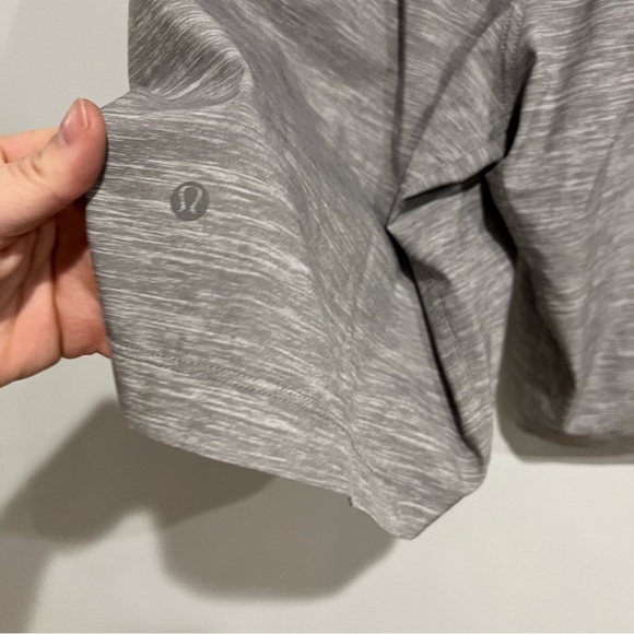 Lululemon T.H.E. Short *Linerless - Picture 4 of 7